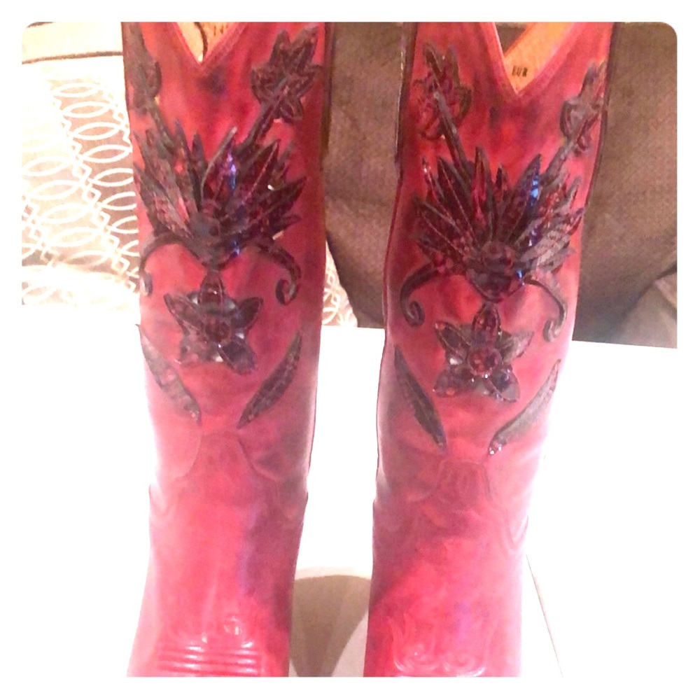 Red Boa Charlie Horse Boots By Lucchese
